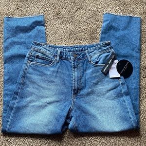 NWT Articles of Society Cropped Jeans